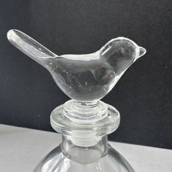 Beautiful Clear Glass Decanter w/ Glass Bird Stopper Scalloped Circular Bottom - Picture 8 of 8